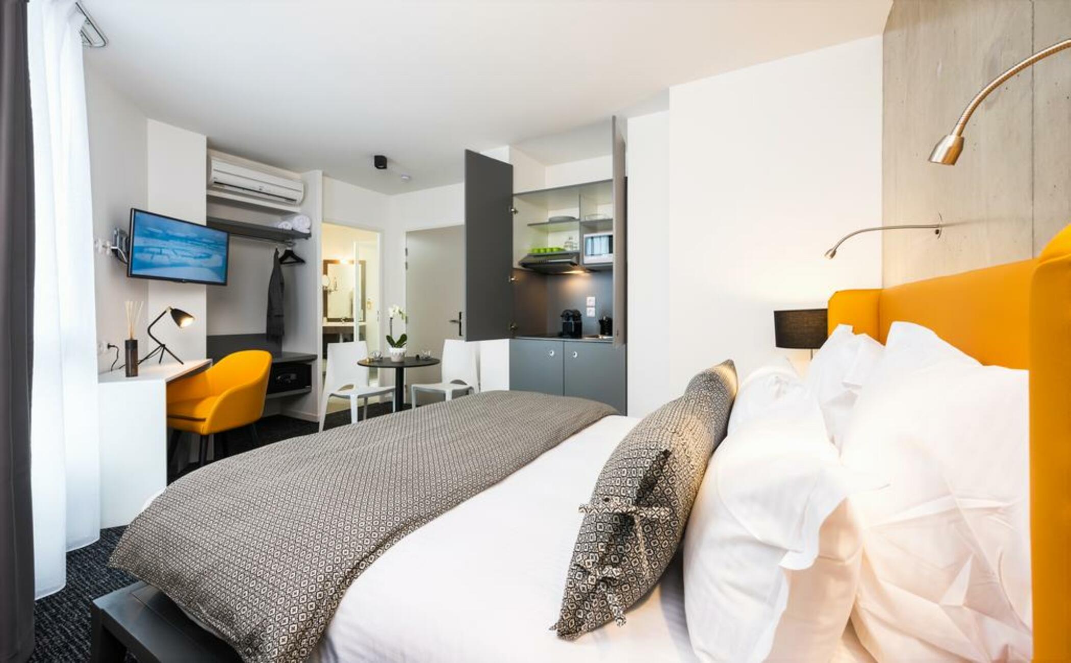 Teneo Apparthotel Talence - Espeleta Exterior photo